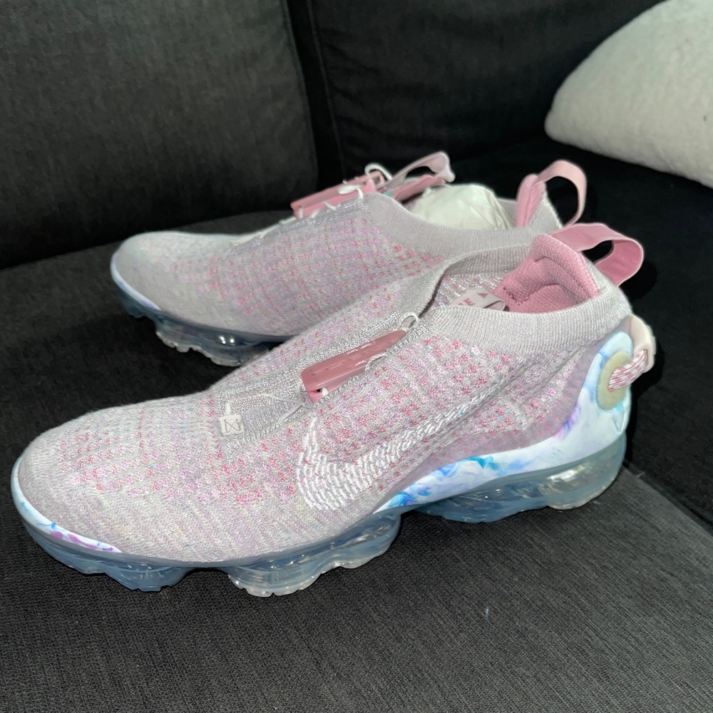 Vapormax flyknit 2020 size 8.5